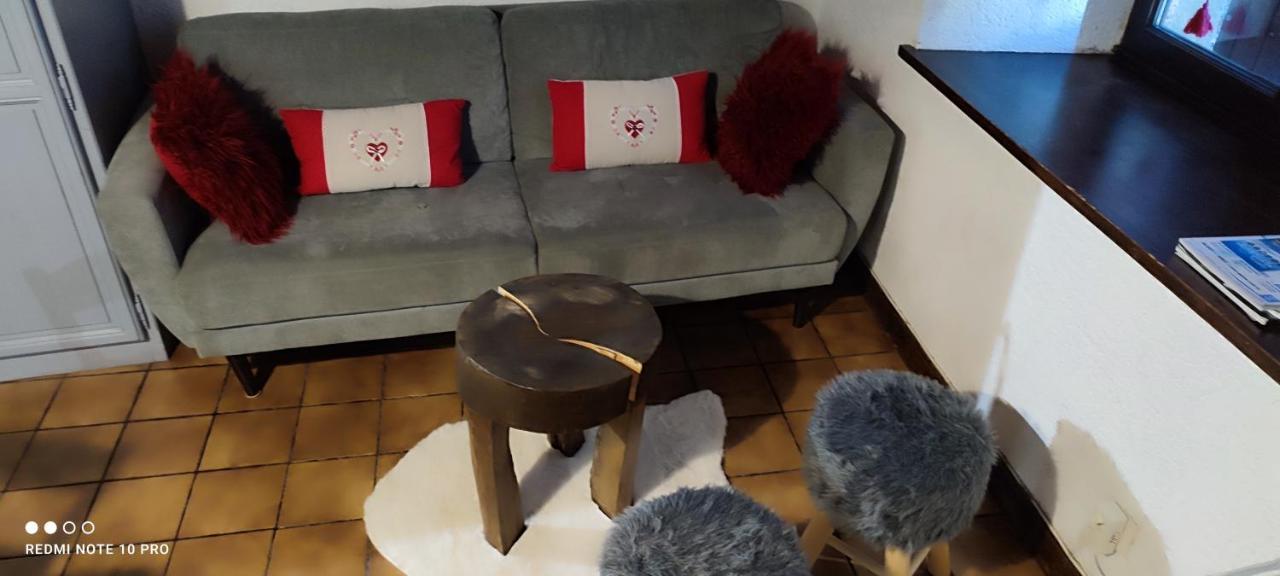 La Rustique Du Bout Du Holiday home Chambon-sur-Lac